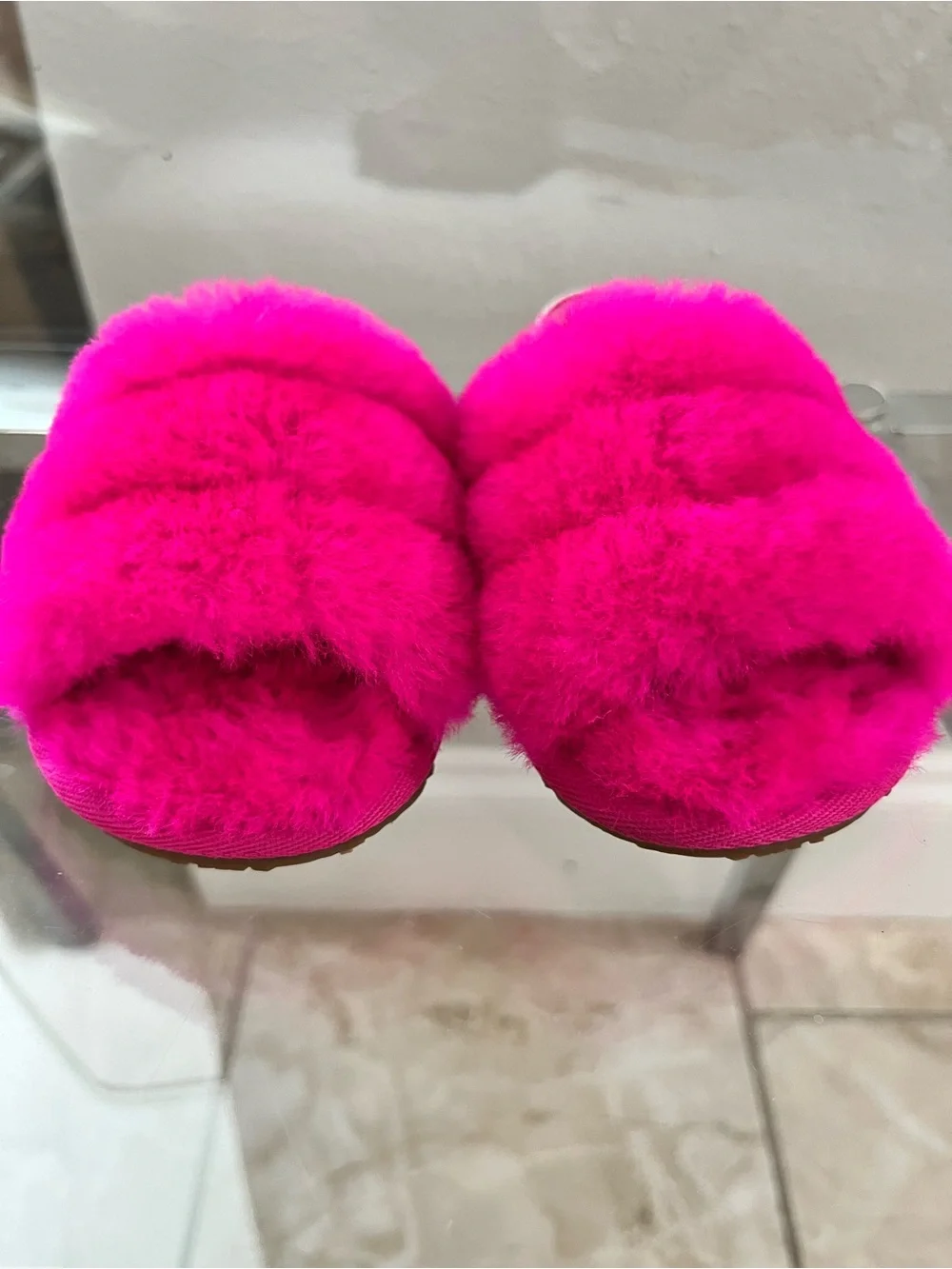 UGG bold hot